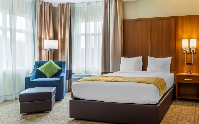 Double Suite