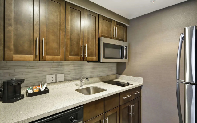 Double Suite