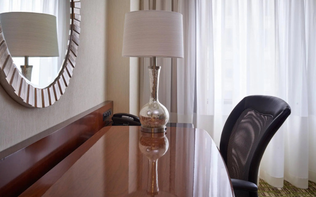 Standard Double room with city view