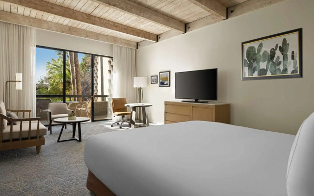 Double room with Patio or Balcony and with courtyard view