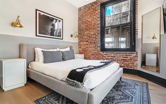 4 Bedrooms Standard room