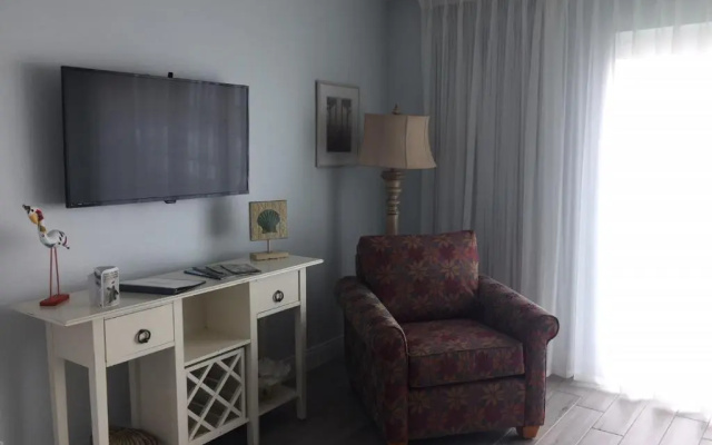 Double Suite with partial view