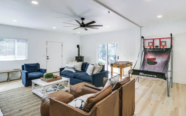 3 Bedrooms Cottage with balcony