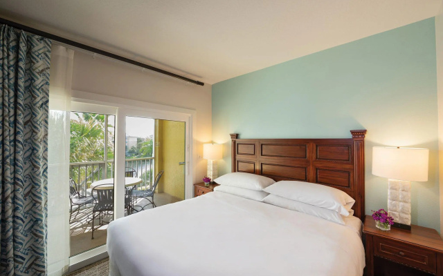 1 Bedroom Smaller Double Villa with balcony