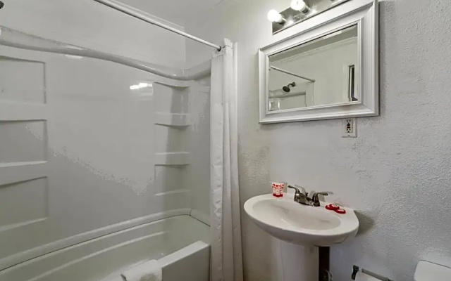 Standard Sextuple room