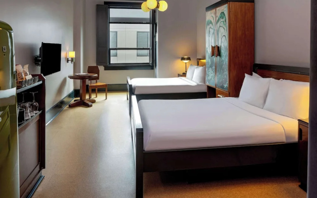 Quadruple room
