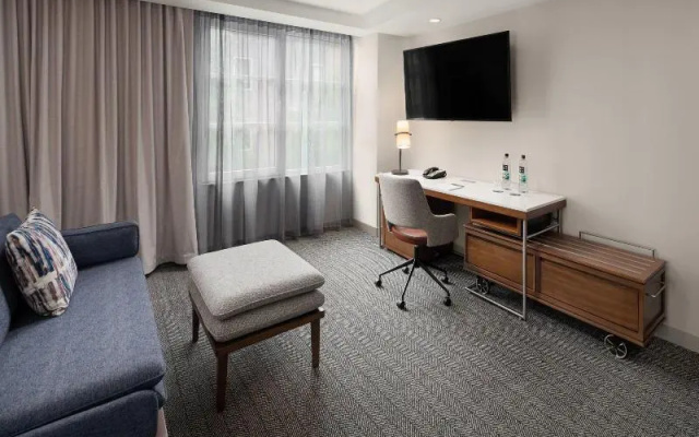 1 Bedroom Double Suite
