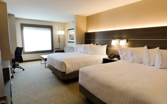 Deluxe Mobility Accessible Double room