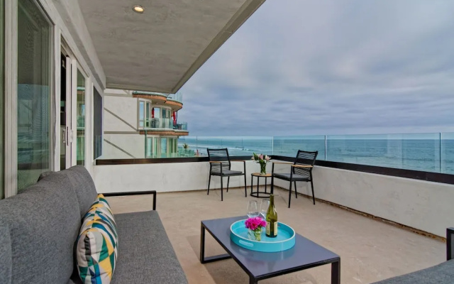 Standard Penthouse room