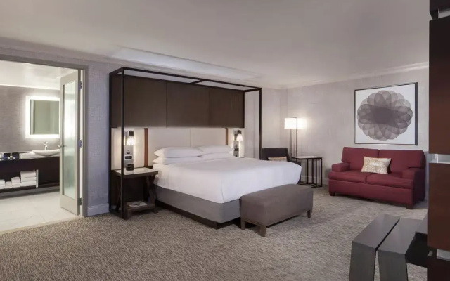 1 Bedroom Presidential Double Suite