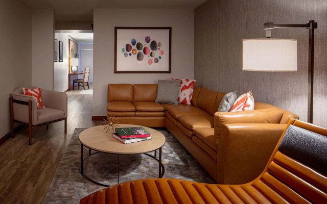1 Bedroom Double Suite with pool view