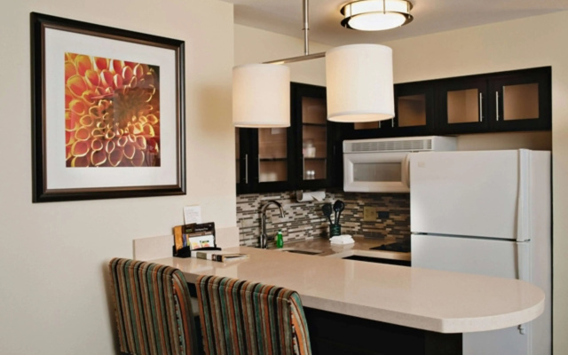 2 Bedrooms Double Suite