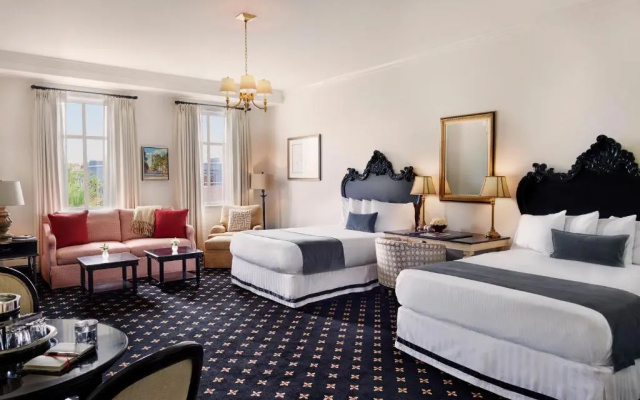 Quadruple Junior Suite