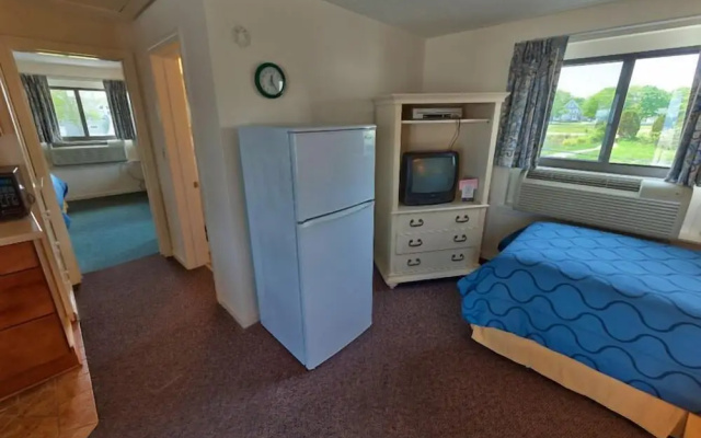 1 Bedroom Suite