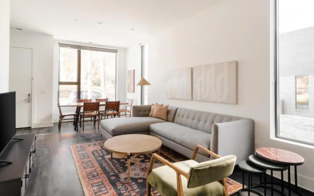 Superior Apartment