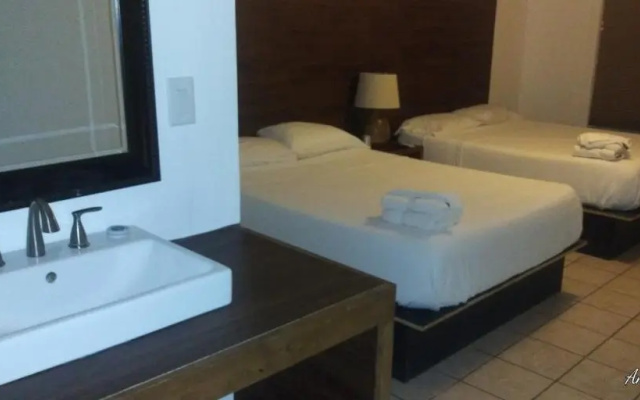 Standard Double room with pool view