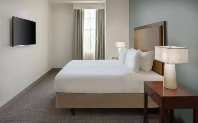 1 Bedroom Suite