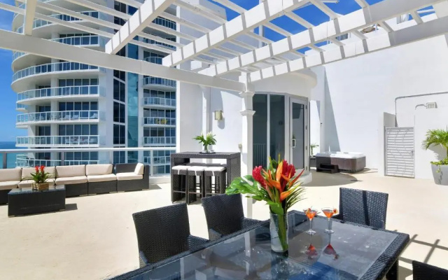 Standard Penthouse room oceanfront