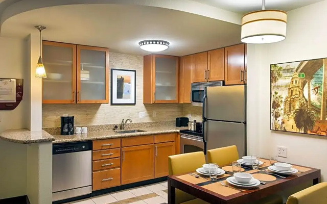 2 Bedrooms Quadruple Suite