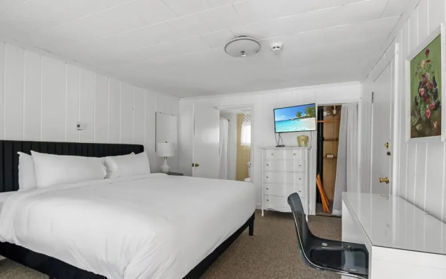 Standard Double room with courtyard view