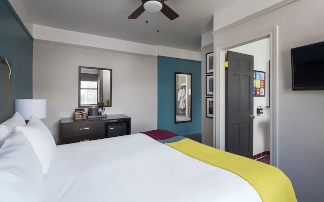 Double Suite
