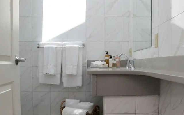Deluxe Suite with balcony