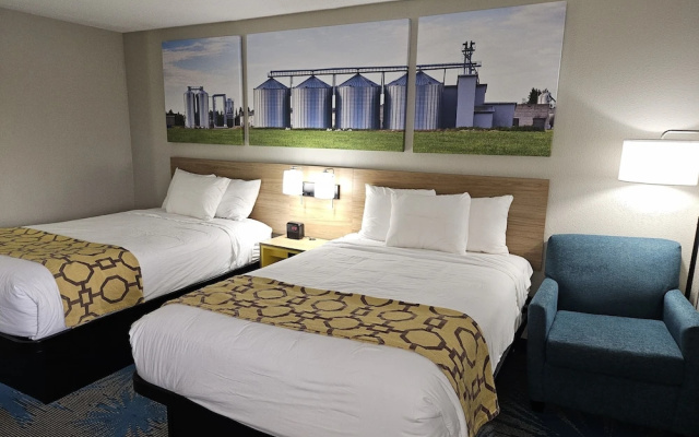 Standard Quadruple room