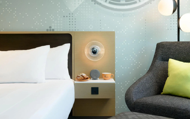 Premier Quadruple room with city view