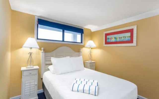3 Bedrooms Apartment