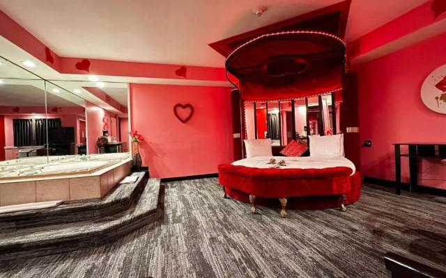 Superior Suite
