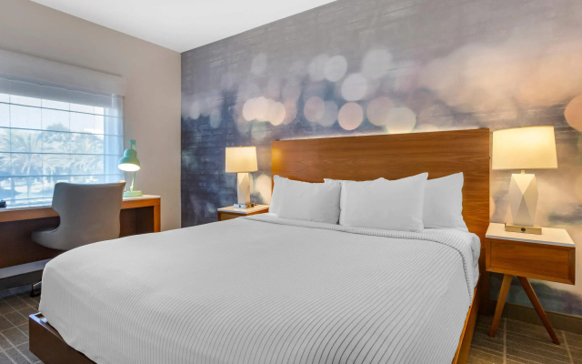 Accessible Double Suite
