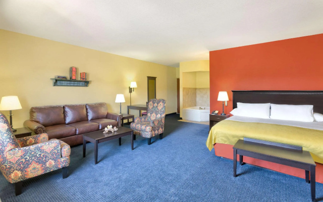 Deluxe Double Suite