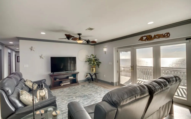 5 Bedrooms Cottage with balcony