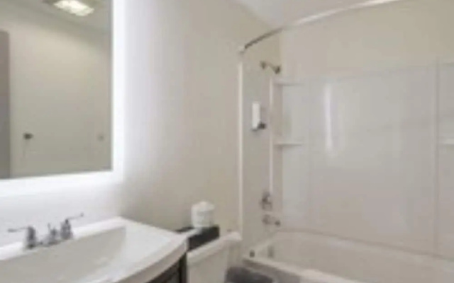2 Bedrooms Suite with ocean view