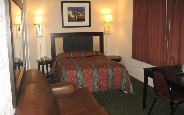 Economy room