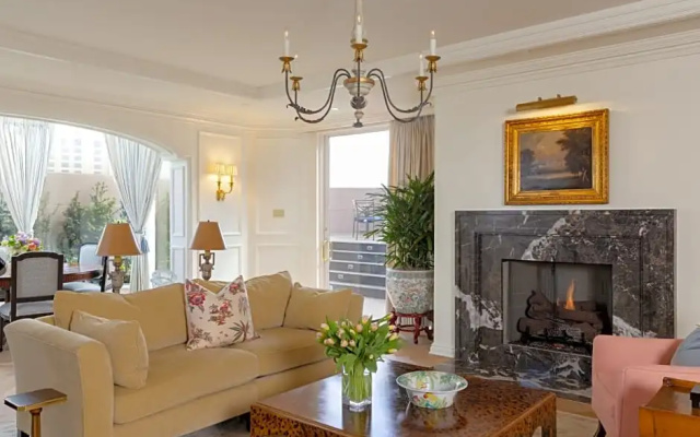 Presidential Suite