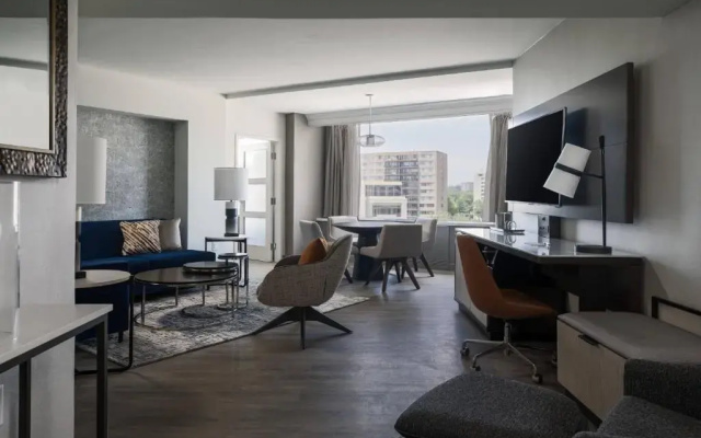 1 Bedroom Suite