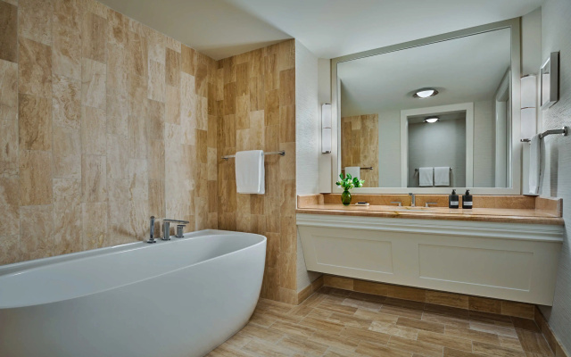 2 Bedrooms Double Suite