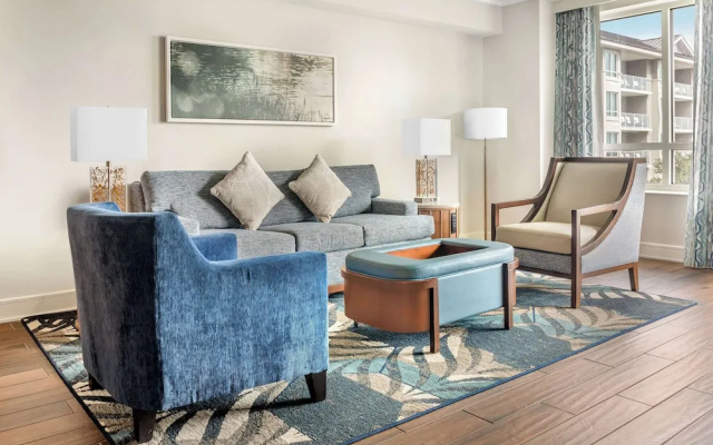 2 Bedrooms Premier Suite with balcony and with ocean view