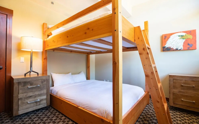 2 Bedrooms Premier Double room with balcony