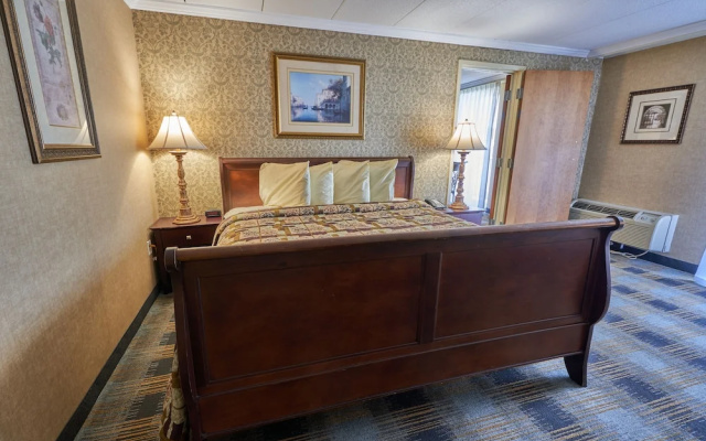 Double Suite with balcony and with river view