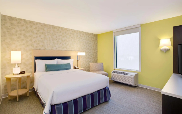 Accessible Double Suite