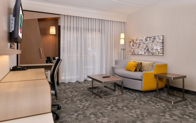 2 Bedrooms Double Suite