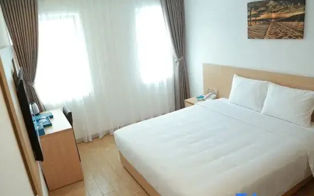 Superior Double room with city view