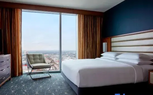 Executive Double Suite with park view