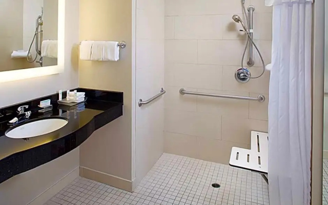 2 Bedrooms Suite