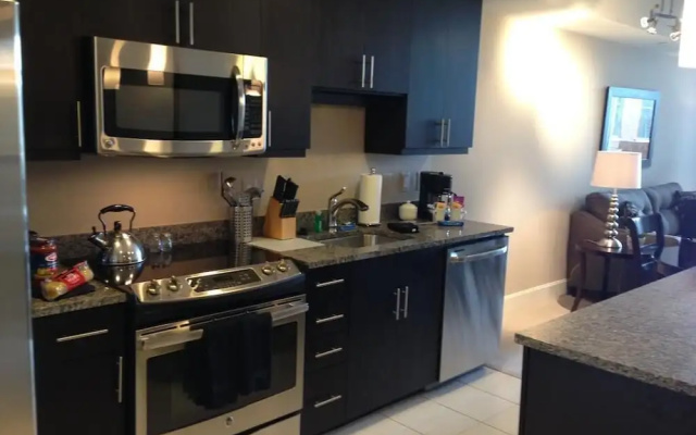 2 Bedrooms Apartment