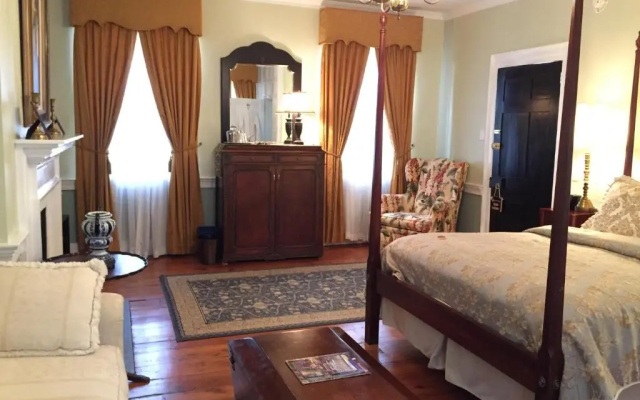 Standard Double room with garden view