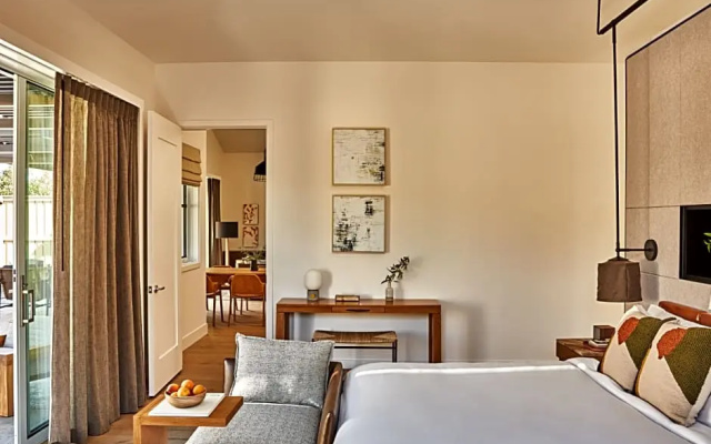 2 Bedrooms Double Suite