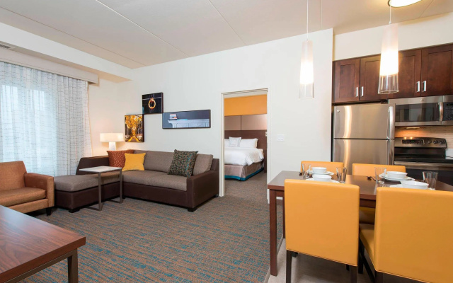 2 Bedrooms Suite